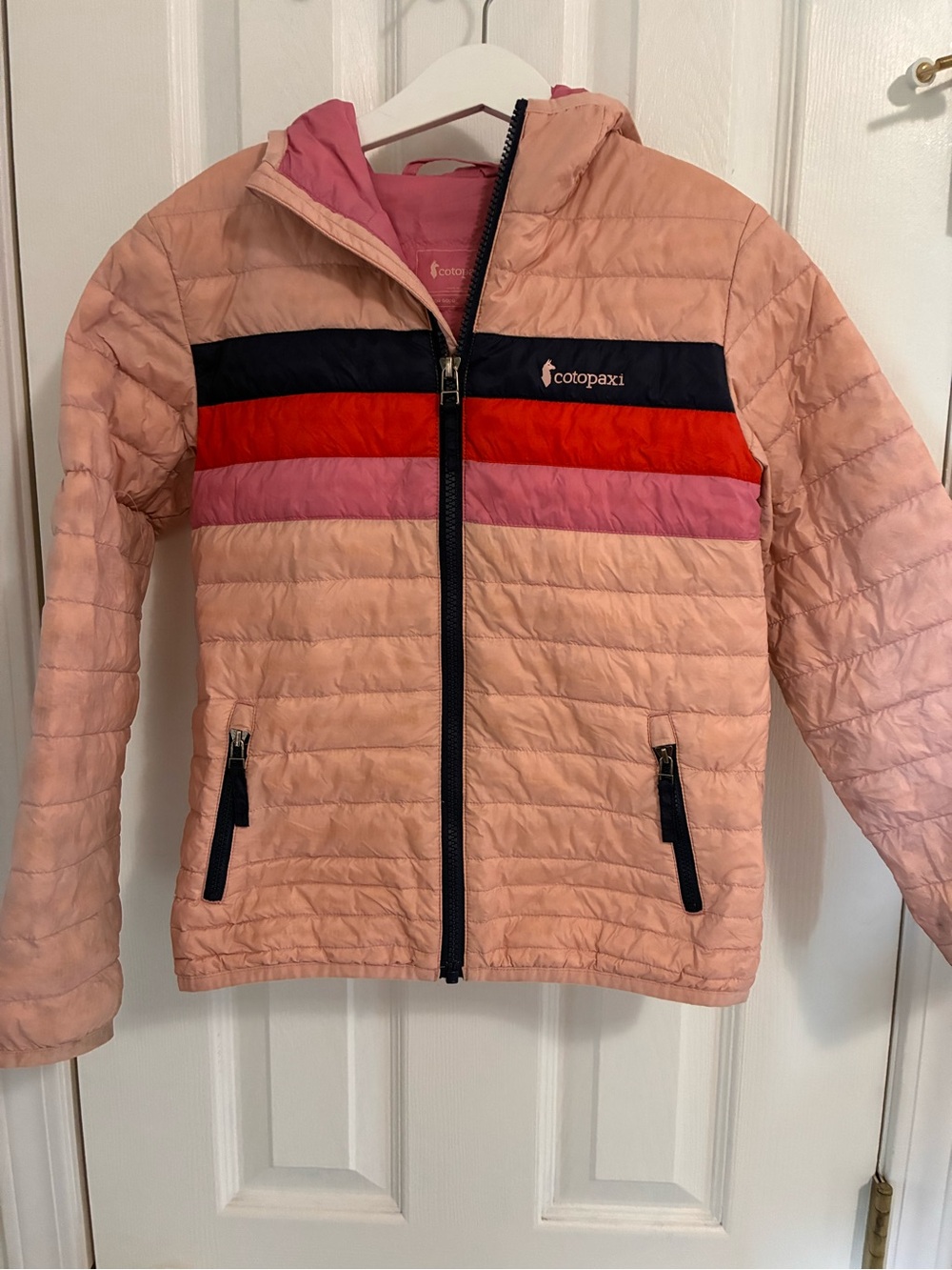 Cotopaxi Kids Fuego Hooded Down Jacket in Rosewood